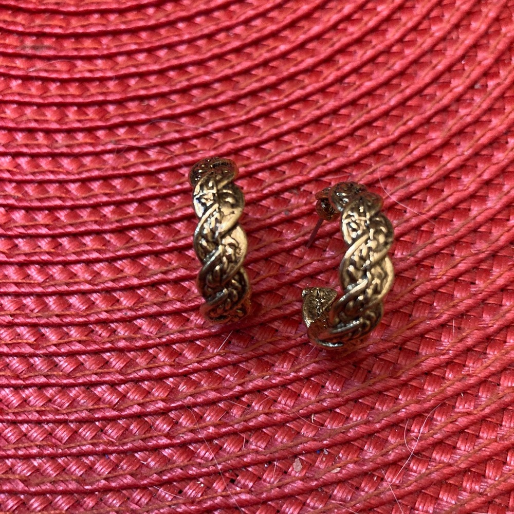 Bundle 5, get 20% off - Vintage Braided Brass Hoop Earrings